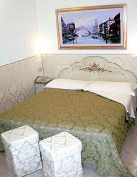 Hotel San Salvador Basic & Local 2 Stars Venise