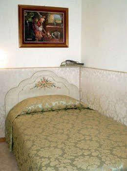 Hotel San Salvador Basic & Local 2 Stars Venise